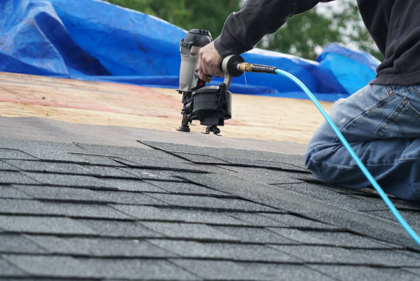 Best Commercial Roofing Services  in Riverton, WY